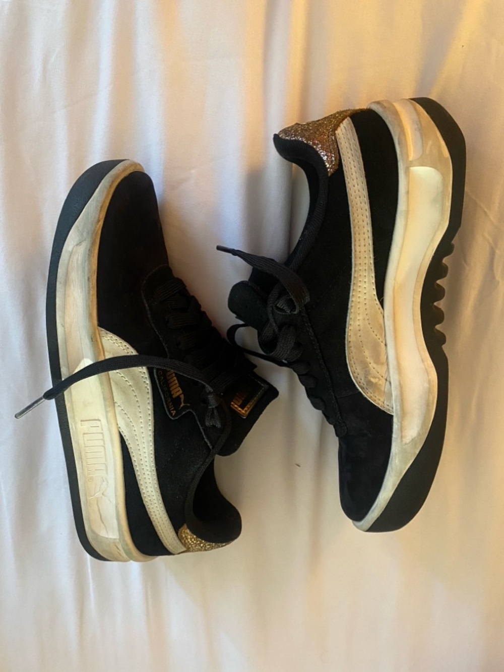 Black Suede Low-Top Casual Sneakers - Picture 2 of 4